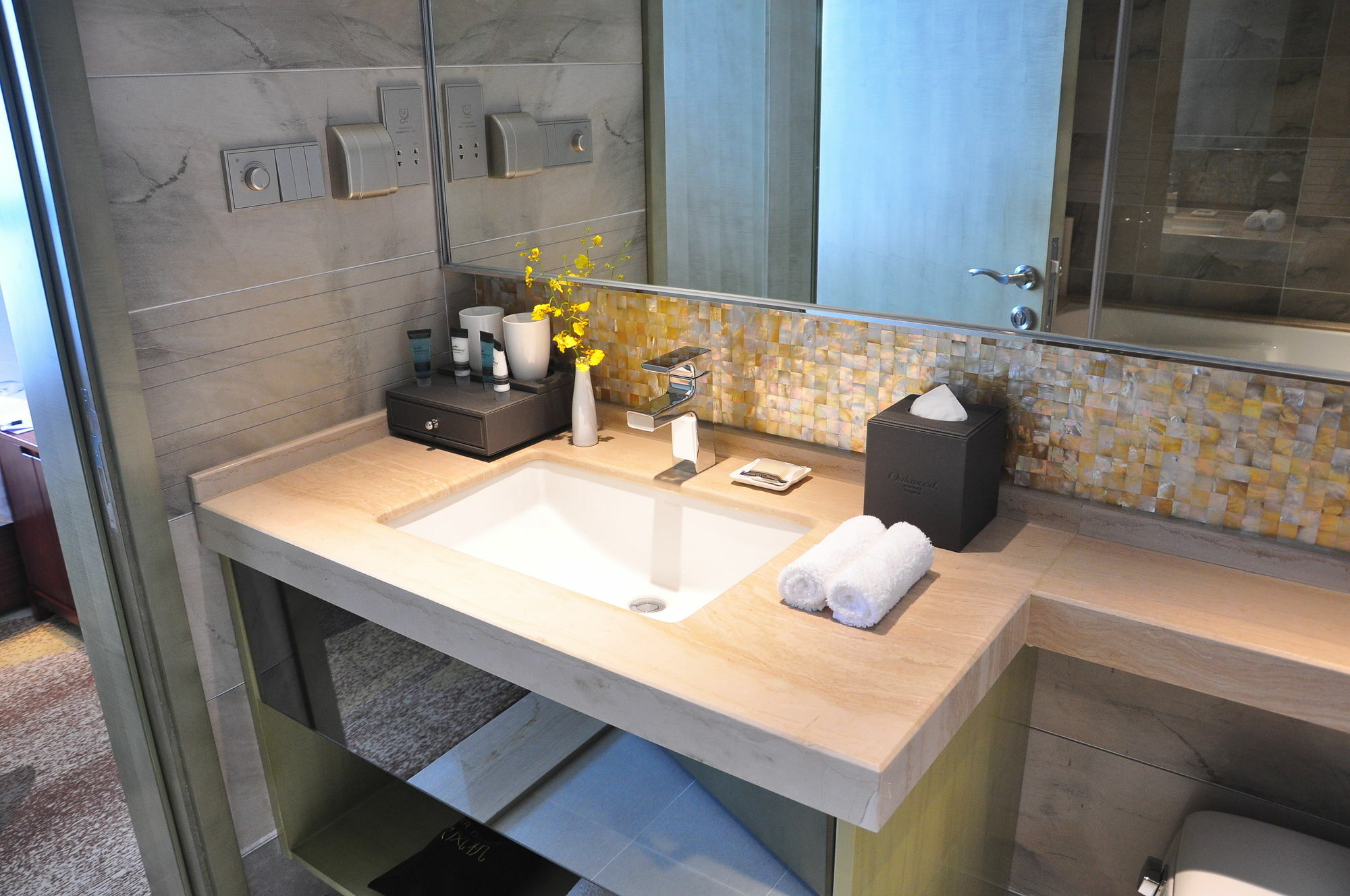 Oakwood Hotel & Residence Suzhou Suzhou  Exterior photo